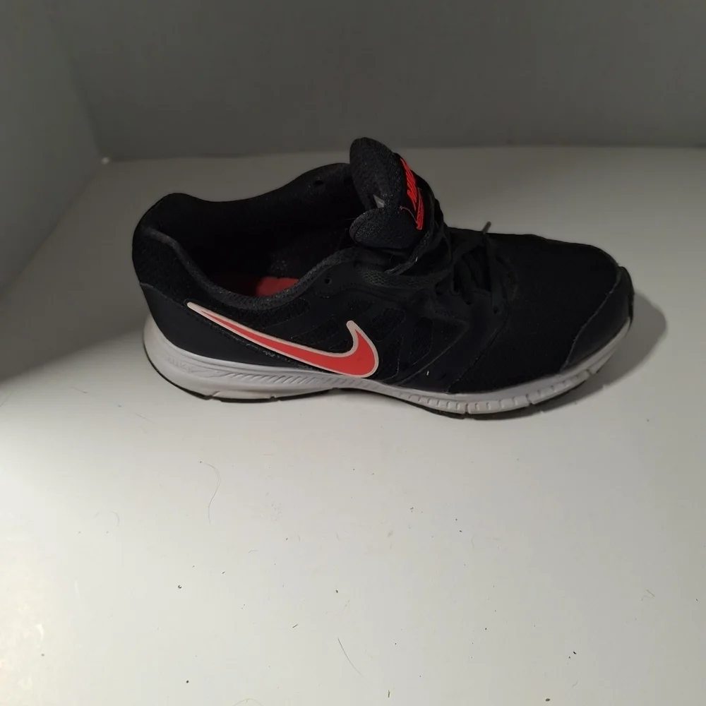 Nike Black and White Sneakers